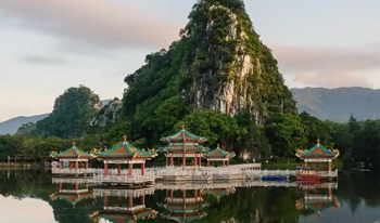肇庆市本地的时尚旅游公司比较有名是谁?